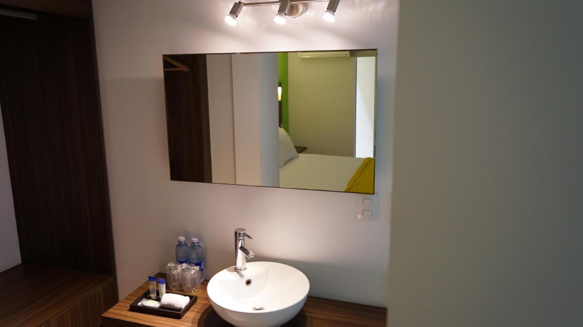 El Hotel Business Class - Zamora Centro מראה חיצוני תמונה